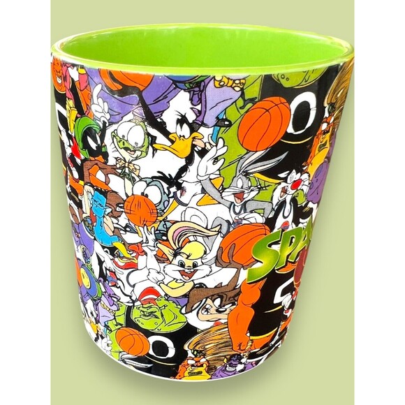 SPACE JAM Bugs Bunny Sylvester Daffy Duck Taz Marvin Looney Tunes Coffee Mug - Picture 2 of 7